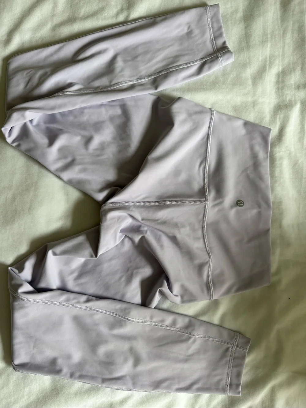 lululemon High-Rise Leggings LAVENDER color size 4 - Picture 2 of 5